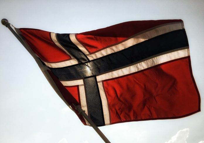 Norsk flagg. Foto: Pirkko Seitsenpiste /Pixabay