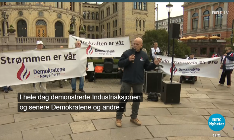 Motvind-sjef Salen mener NRK forsøkte å stigmatisere strømdemonstrasjon ved å nevne Demokratene