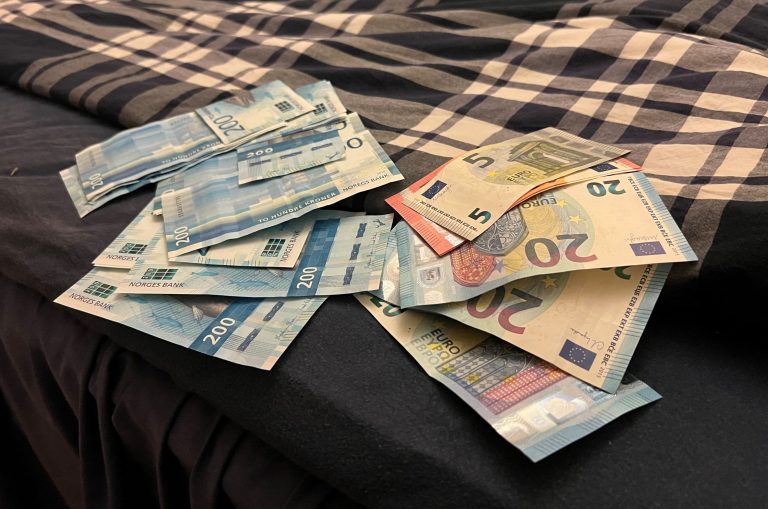 Tyvene stjeler penger fra norske madrasser