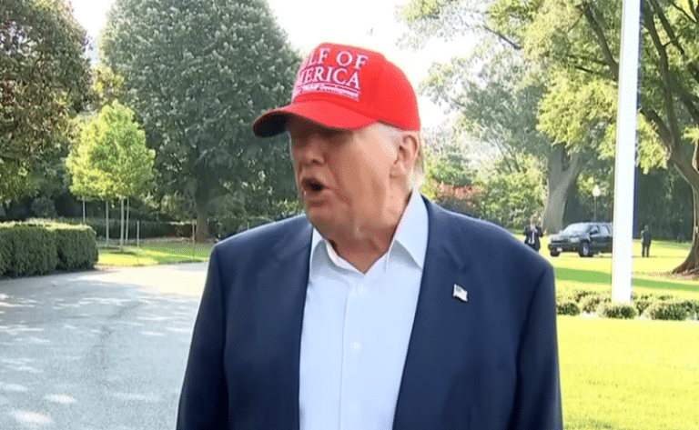 Trump truer med å deportere Elon Musk