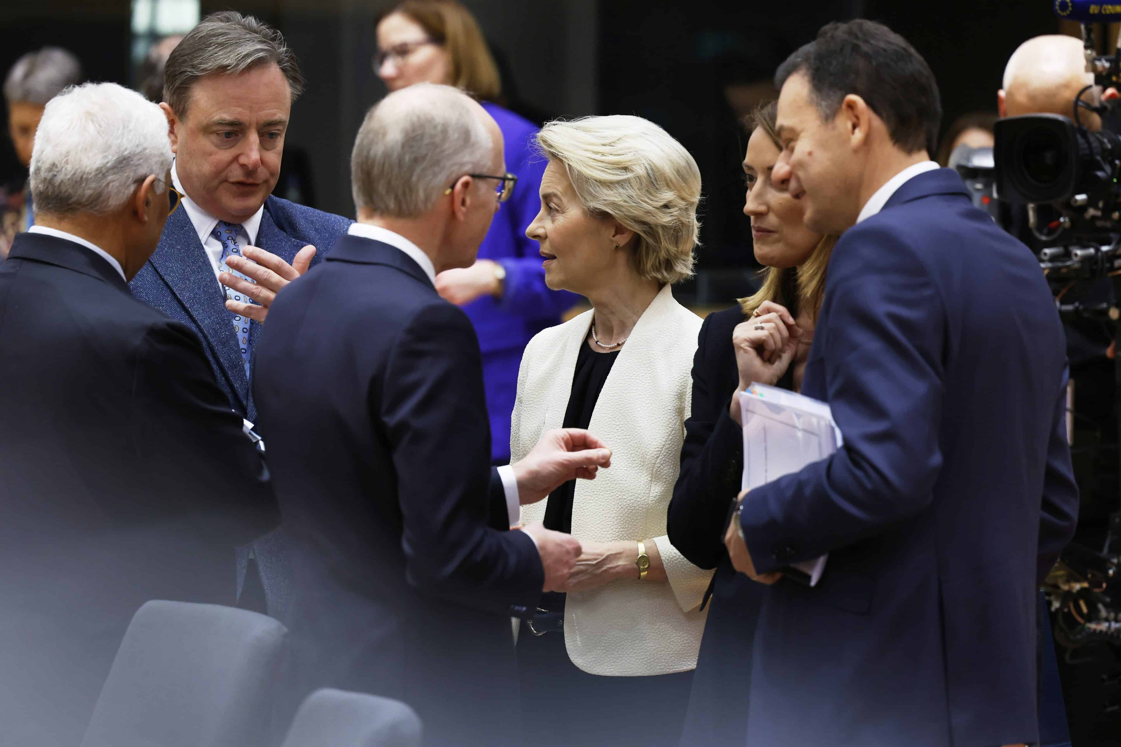 Gro Rakner EU-enighet rakner om Ukraina-lån (+)