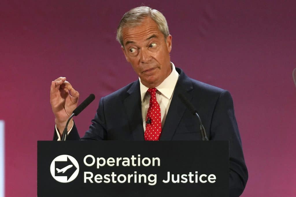 Farage: – Storbritannia er invadert, lover masseutvisninger